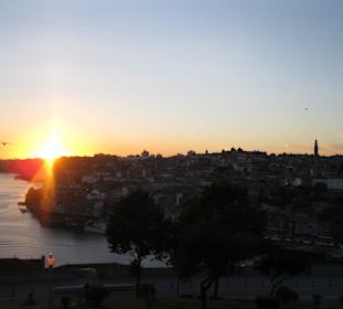 Portos Altstadt bei Sonnenuntergang
