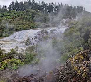 Orakei Korako Geothermal Park & Cave
