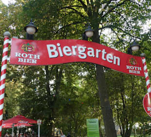 Zugang zum Biergarten vom Naturfreundehaus