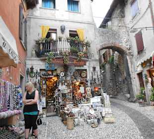 Shopping in Malcesine