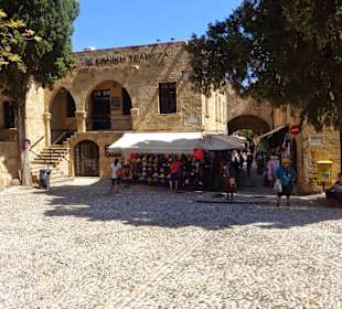 An jeder Ecke Geschäfte