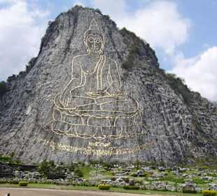 Buddhistische Parkanlage bei Pattaya