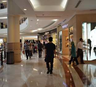 Shopping Center Suria KLCC