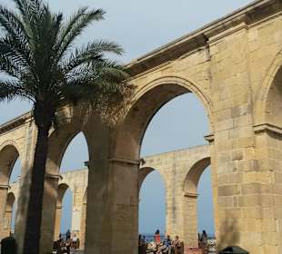 Upper Barrakka Gardens 