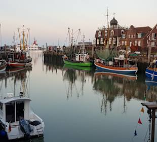 Hafen Neuharlingersiel
