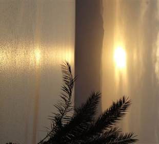 Sonnenuntergang am Toten Meer im März