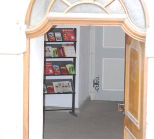 Weg zur Krypta