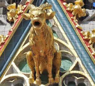 Detailansicht des Schönen Brunnens