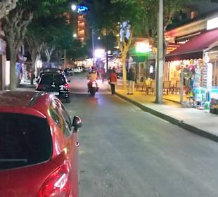 Einkaufsstraße Bulevar de Paguera