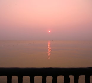 Sonnenaufgang über dem Meer