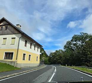 Gasthaus aber hat zu