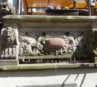 Rechtstadt: Beischlag in der Ul. Piwna