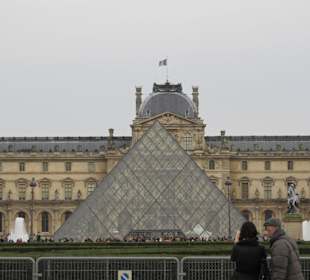 Louvre