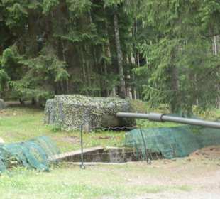 Eingegrabener Panzer