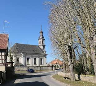 Kath. Kirche Mariä Himmelfahrt in Friesenhausen