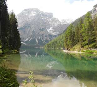 Wanderung um Pragser Wildsee