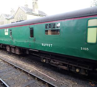 Im Bahnhof von Alresford