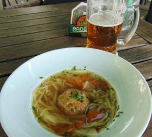 Sepičí polévka/ Hühnersuppe