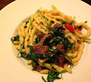 Fisilli con filetto e rosmarino