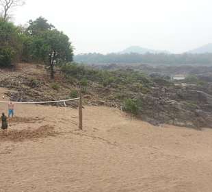 Sandstrand am Mekong