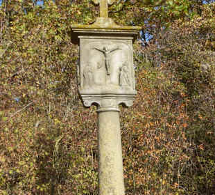 Eines von vielen Marterle im Weinberg von Wipfeld