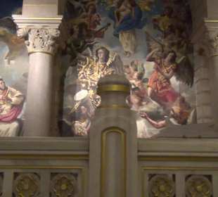 Krypta der Catedral de la Almudena