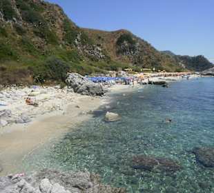 Strand neben dem Hotelstrand