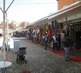 Einkaufen im Alara Grand Bazar