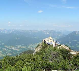 Kehlsteinhaus vom Kreuz aus gesehen