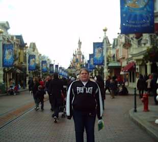 Die Shopping Passage