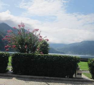 Am Hafen von Porlezza