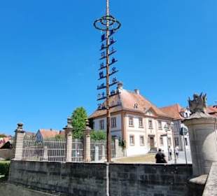 OK Maibaum muss sein