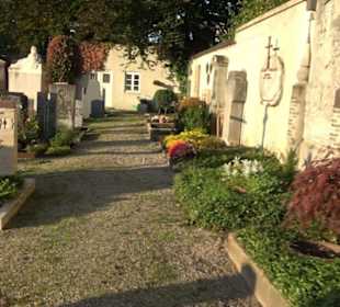 Evangelischer Friedhof „Unter der Burghalde“
