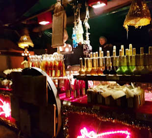 Viele Sorten an Liköre etc. gute Beratung