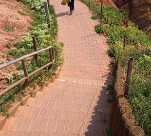 Der Klippenrandweg Treppe