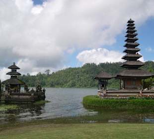 Pura Ulu Danu