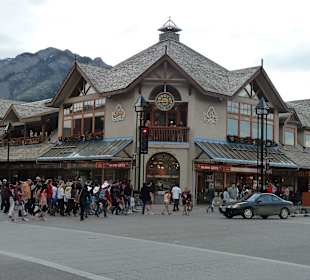 Wild Bill's Legendary Saloon 1.OG