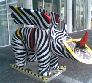 Nashorn vor dem Rathaus