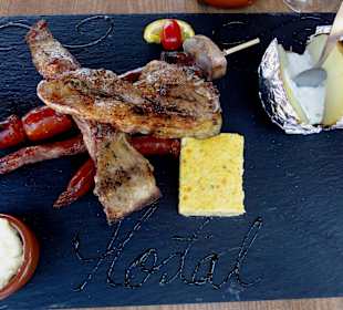 Katalanischer Grillteller im L´Hostal