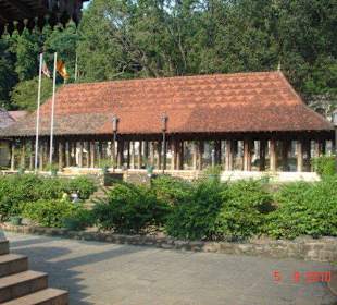 Teil des Zahntempels