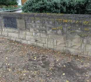 Gedenktafel für die Zerstörung