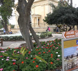 Upper Barrakka Gardens