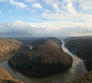 Die Saarschleife (10 Minuten Fussweg)