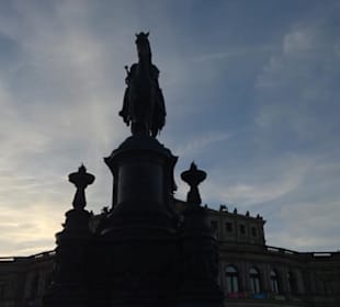 Altstadt König-Johann-Denkmal
