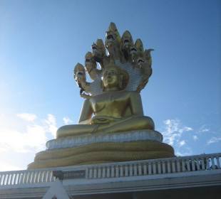 goldener Buddha in Thaton