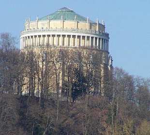 Befreiungshalle von unten aus gesehen