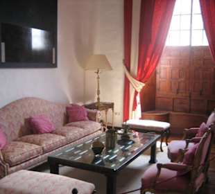 Der rote Salon