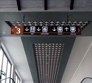 Rolltreppen über 3 Ebenen