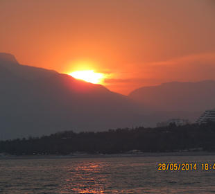 Sonnenuntergang vom Schiff 