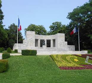 Monument aux morts de Reims